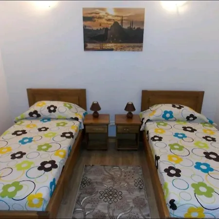 بيت ضيافة Casa Cu Flori
