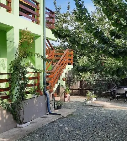 Casa Cu Flori Gasthof *